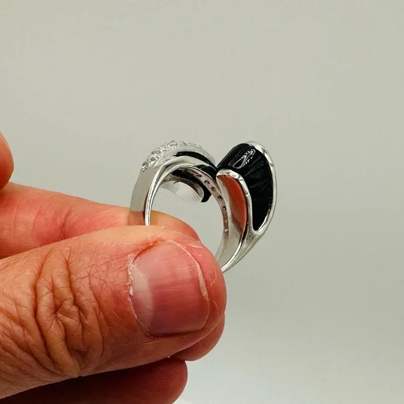 NWT Luxury Black Onyx Cubic Zirconia Bypass Ring - Picture 11 of 17
